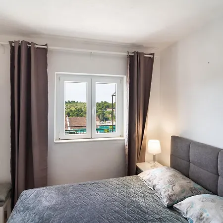 아파트 Sea-views Brazza With Private Pool *