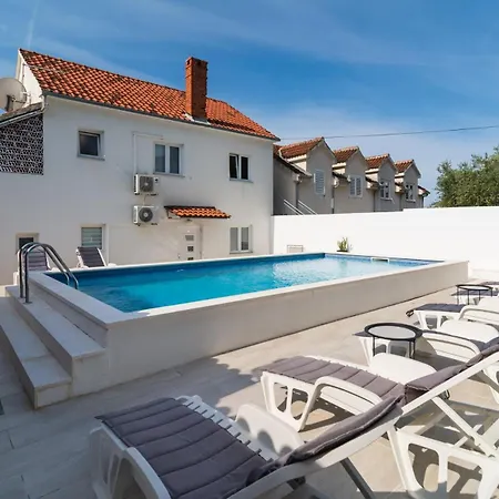 Apartmán Sea-views Brazza With Private Pool *
